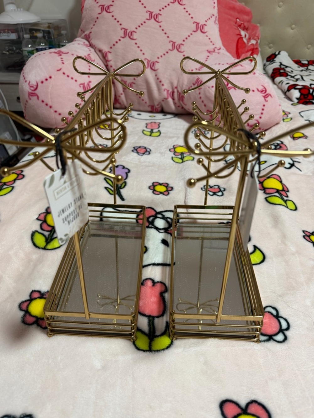 Gold Bow Jewelry Earring & Tray Organizer - Picture 3 of 3